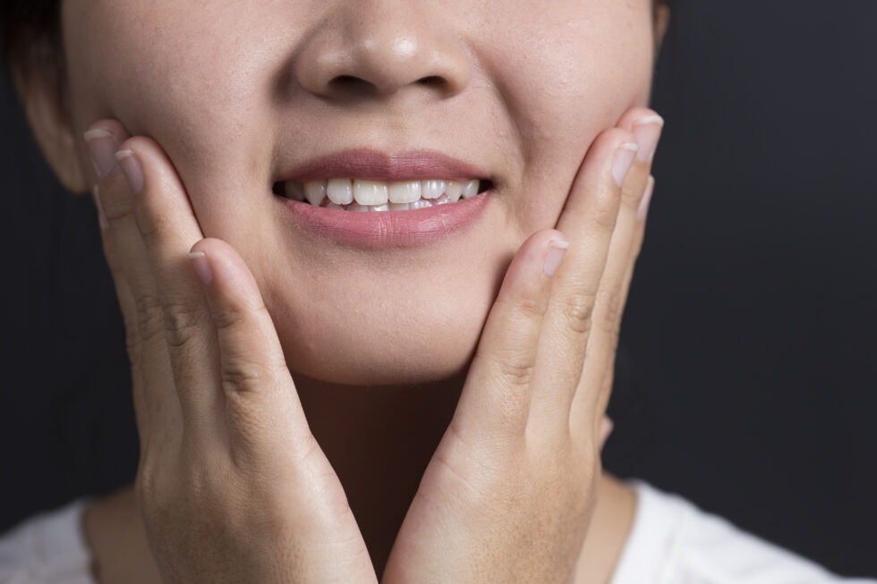 4 Tips for Treating TMJ at Home